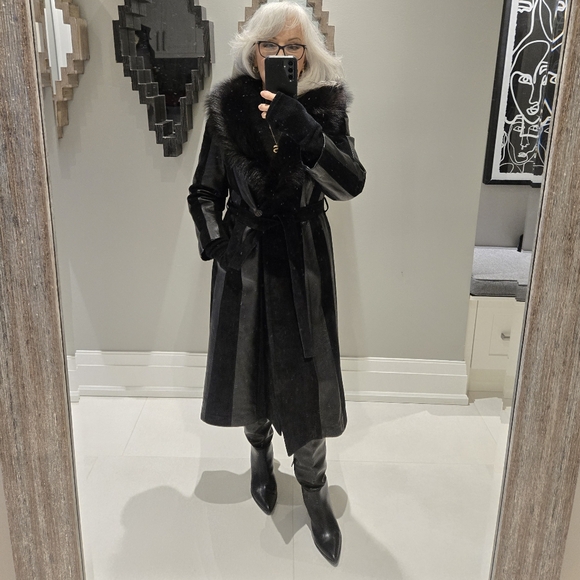 Jeno De Paris Jackets & Blazers - Jeno de Paris Suede Leather Coat Med